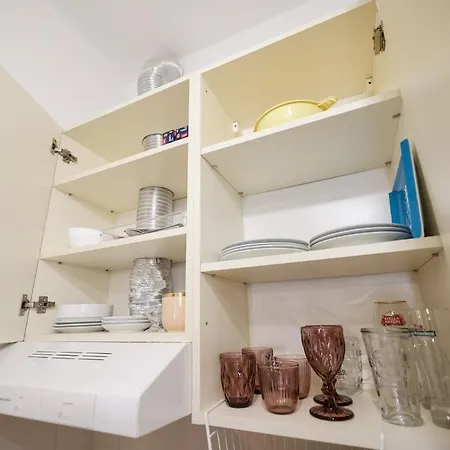 Laura In Heart Of Appartement