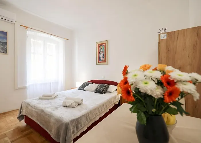 Апартаменты Laura In Heart Of Задар